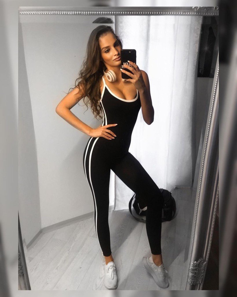 Aneta Profile image 5