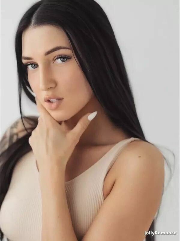 Iryna Profile image 3