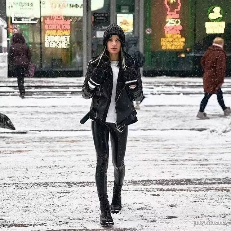 Alexandra Profile image 4