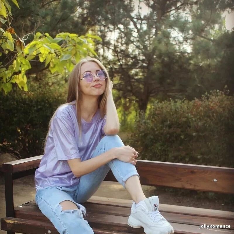 Anna Profile image 4