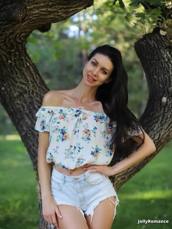 Tatyana, 37
