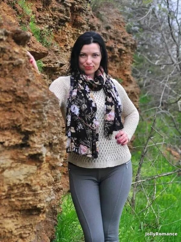 Yanina Profile image 1