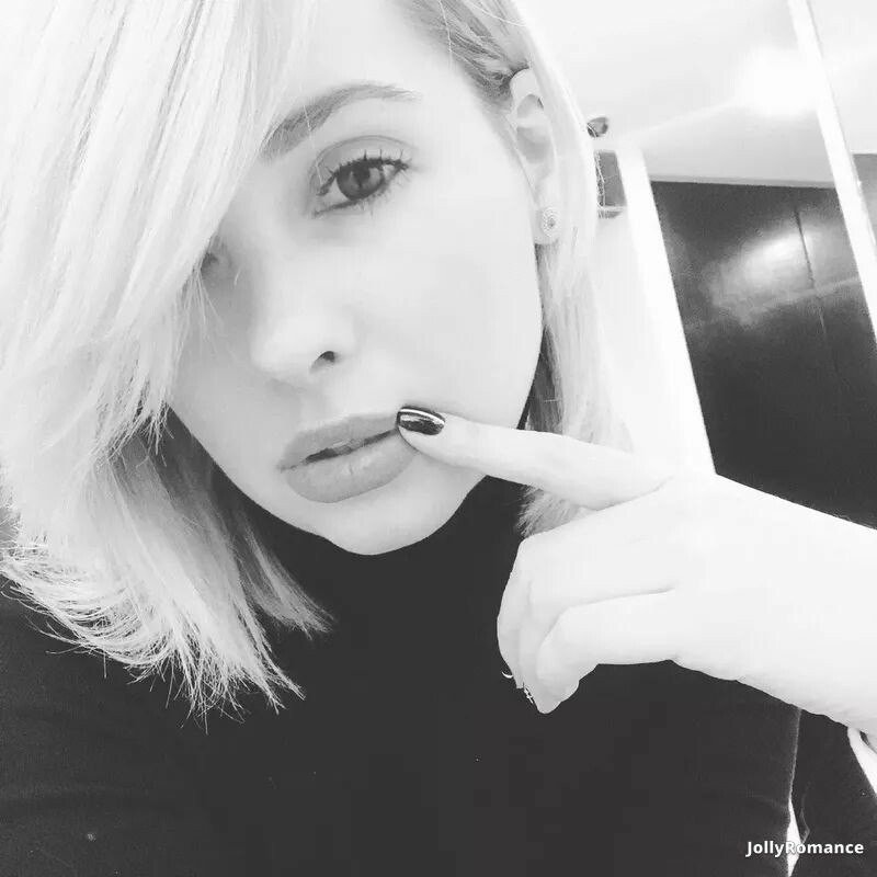 Anna Profile image 3