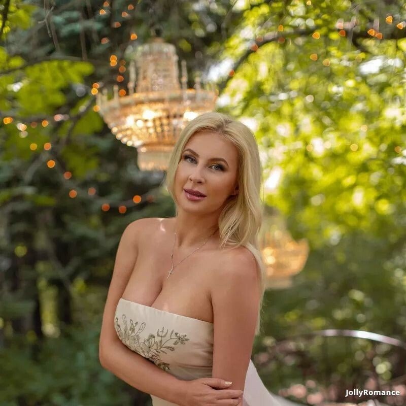 Galina Profile image 4