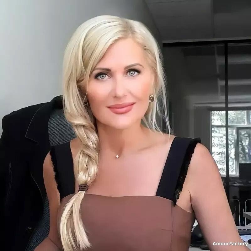 Stella Profile image 2