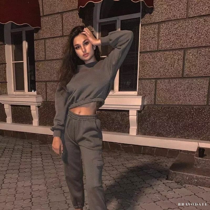 Julia Profile image 3