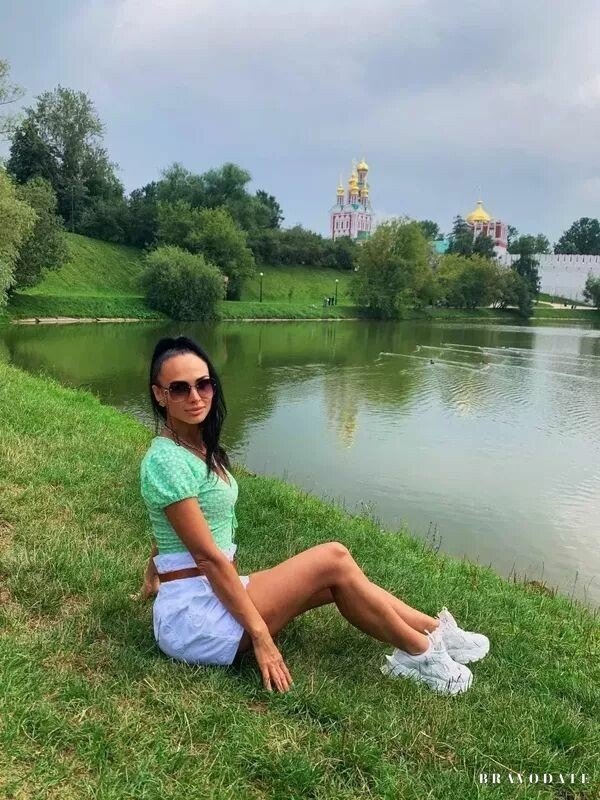 Anastasia, 38