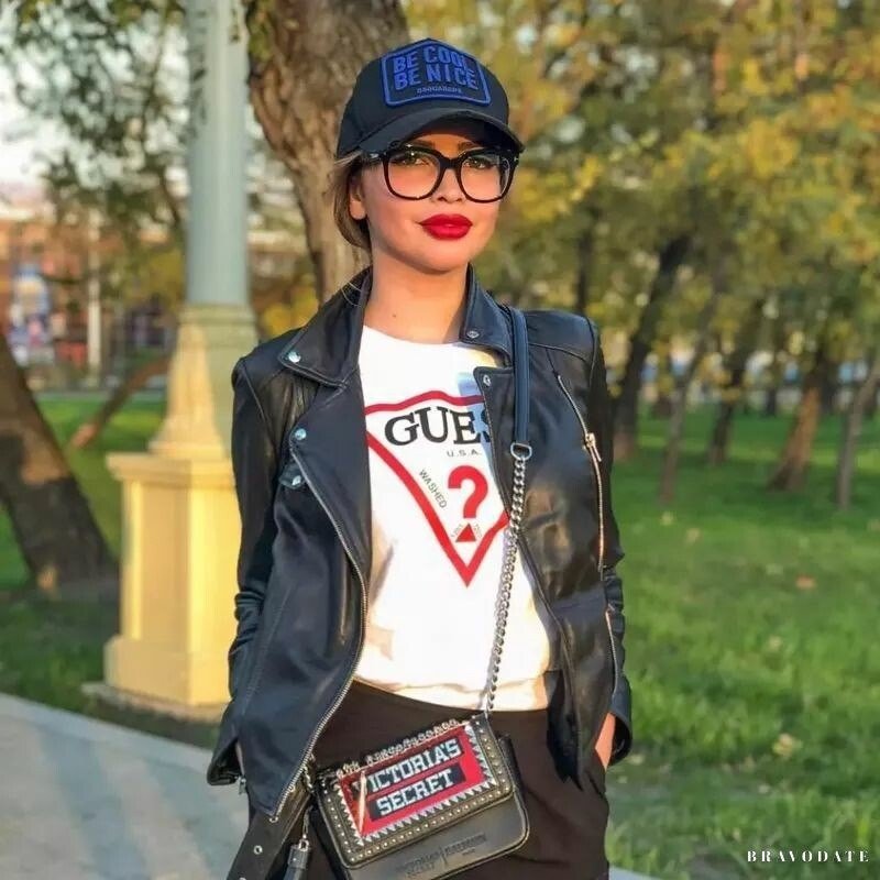 Olha Profile image 3