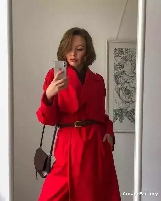 Elena Profile image 3