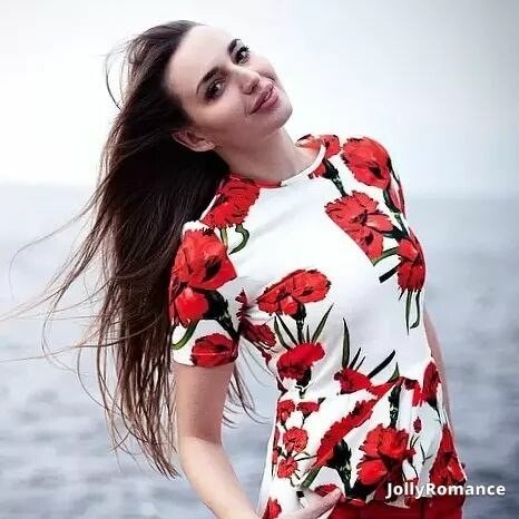 Anna Profile image 2