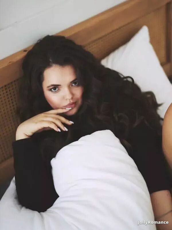 Zlata Profile image 3