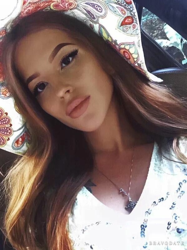 Anastasia, 24