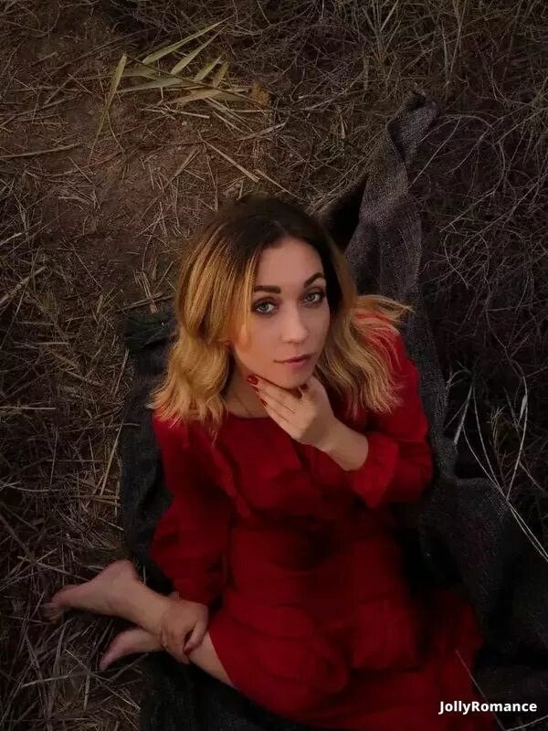 Victoria Profile image 2