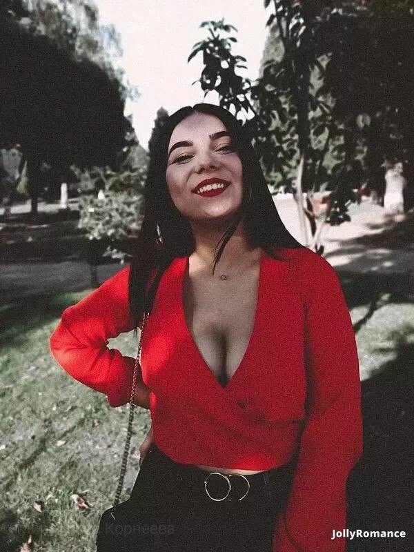 Molly, 20