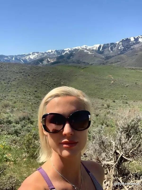 Svetlana Profile image 4